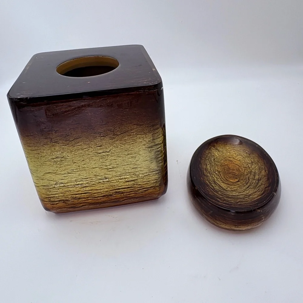 Veratex Gold and Brown Decorative Tissue Cover and Soap Dish